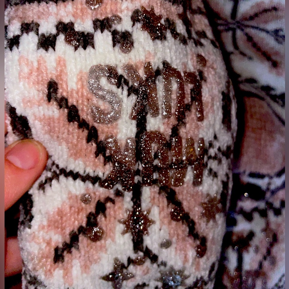 Fuzzy Socks - Picture 4 of 5
